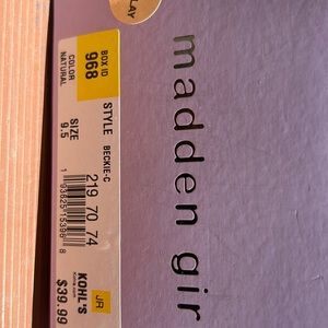 White madden girl slip on shoes lightly worn